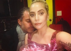 Lady Gaga s-a logodit în secret