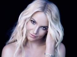 Vezi poze inedite din vacanța exotică a lui Britney Spears