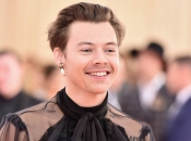 Бывший участник One Direction нарядился в балерину для телешоу (фото) Бывший участник One Direction нарядился в балерину для телешоу (фото)