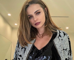 Xenia Deli a dezvăluit fanilor despre pierderea copilului în a patra lună de sarcină