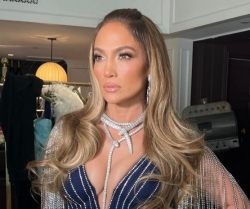 Jennifer Lopez, adevărul despre intervențiile estetice. Ce i-a răspuns unui fan care i-a reproșat că a exagerat de Botox