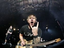Blink 182 объявили о записи нового альбома Blink 182 объявили о записи нового альбома