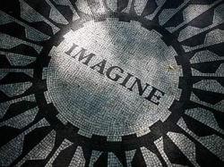 На британских похоронах запретили "Imagine" Джона Леннона На британских похоронах запретили "Imagine" Джона Леннона
