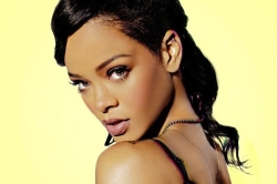 Rihanna şi-a ales piesa preferată! Rihanna şi-a ales piesa preferată!