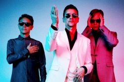 Depeche Mode представили клип на песню “Soothe My Soul” Depeche Mode представили клип на песню “Soothe My Soul”