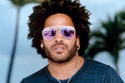 Lenny Kravitz анонсировал новый альбом и выпустил сингл (Аудио)