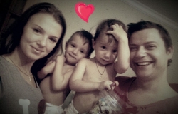 Gemenii lui Alexandru Manciu au făcut doi ani. Vezi cât de adorabili sunt!