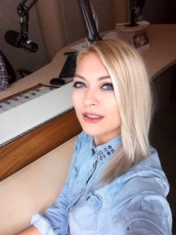 Gloria ne-a adus pe Aquarelle FM cele mai pozitive emotii intr-un interviu despre planurile sale de viitor!