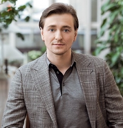 (фото) У Сергея Безрукова родилась дочь