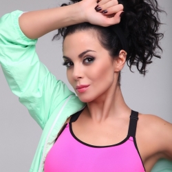 Настя Каменских попала в больницу из-за нераскрывшегося парашюта