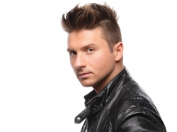 Сергей Лазарев два года скрывал сына