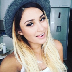 (Video) Irina Rimes și-a uimit fanii cu un nou look