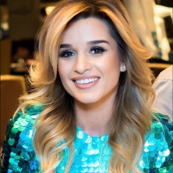 (фото) Ксения Бородина впервые показала лицо младшей дочки