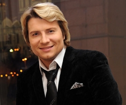 Николай Басков принимает таблетки для вечной молодости