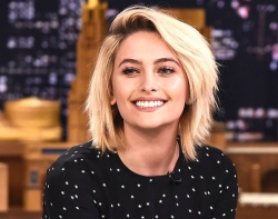 Пэрис Джексон сыграет Мадонну в биографическом фильме