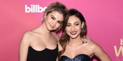 (video) Selena Gomez a izbucnit în lacrimi pe scenă