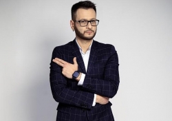 NAT TAN își sărbătorește ziua de naștere