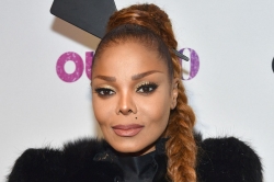 Vrei să ai un ten perfect? Află secretele lui Janet Jackson