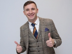 Emilian Crețu revine la cântat. Află ce le pregătește fanilor!