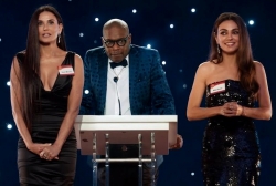 O reclamă cu Mila Kunis și Demi Moore face furori (video). Ce au în comun actrițele