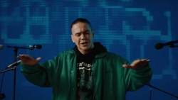"Pe voi vă doare gura, dar pe mine în cot" Satoshi a lansat videoclipul piesei "1K1"