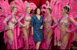 A murit directoarea cabaretului Moulin Rouge. Cine a fost Janet Pharaoh