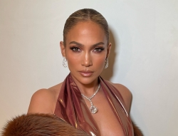 Jennifer Lopez, dezvăluiri sincere despre corpul ei. Cum se simte actrița la vârsta de 55 de ani: „Lucrez din greu”