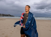 Un britanic a traversat Australia în 35 de zile și susține că a stabilit un nou record mondial Un britanic a traversat Australia în 35 de zile și susține că a stabilit un nou record mondial