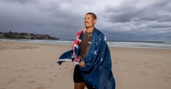 Un britanic a traversat Australia în 35 de zile și susține că a stabilit un nou record mondial