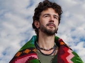 Pasha Parfeni a trecut peste divorț. Artistul și-a arătat noua iubită Pasha Parfeni a trecut peste divorț. Artistul și-a arătat noua iubită