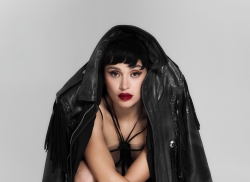 Irina Rimes a dispărut din lumina reflectoarelor. Unde își încarcă bateriile după un an solicitant