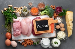 Proteine la prețuri accesibile: ce alimente poți mânca zilnic fără să-ți golești buzunarul