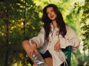 Noua piesă a Cleopatrei Stratan vine cu un mesaj special pentru femei: „Mă iubesc așa cum sunt”